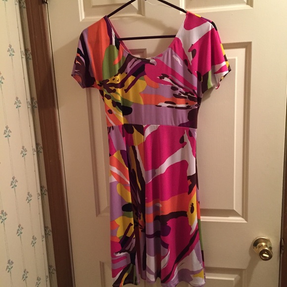Dress - Picture 2 of 2