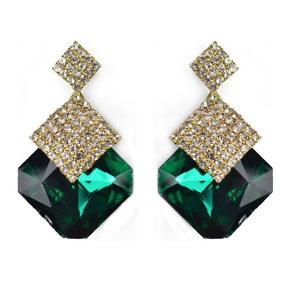Jewelry - 💐💐HP💐💐Fancy earrings