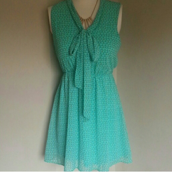 Bundle dress and 2 crop tops