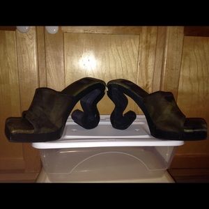 NYLA Camo slides