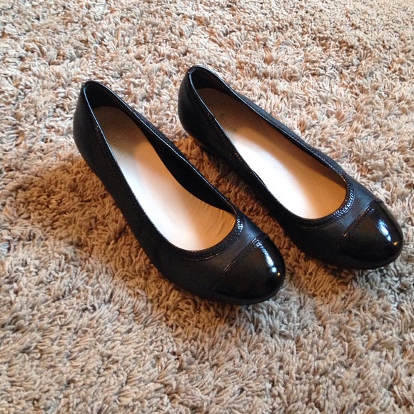 Cd Haan wedge shoe