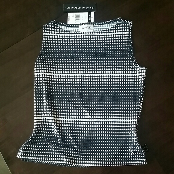 Black and white dot stretchy tank