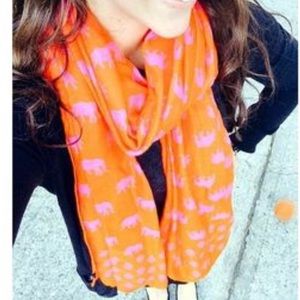 Stella Dot Union square Elephant Scarf
