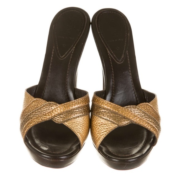 Fendi Sandals... Authentic