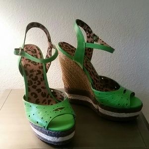 Jessica Simpson wedge