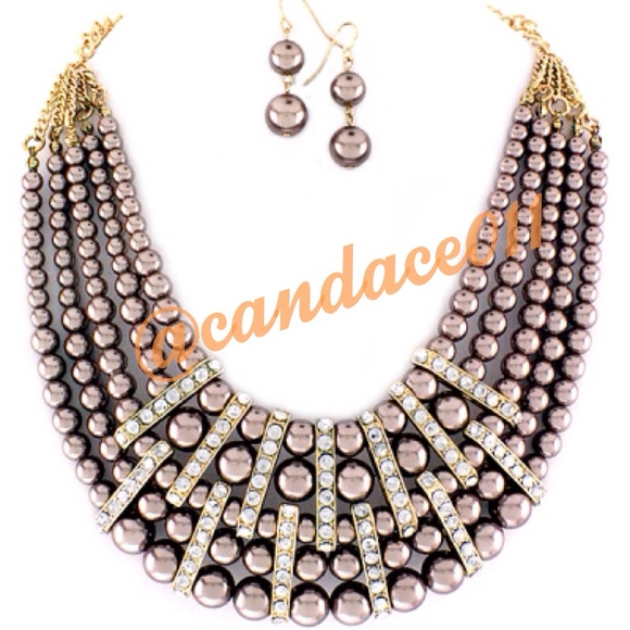 Boutique  Jewelry - Bronze & Sparkles Necklace & Earrings Set