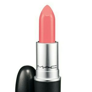 MAC flamingo lustere lipstick