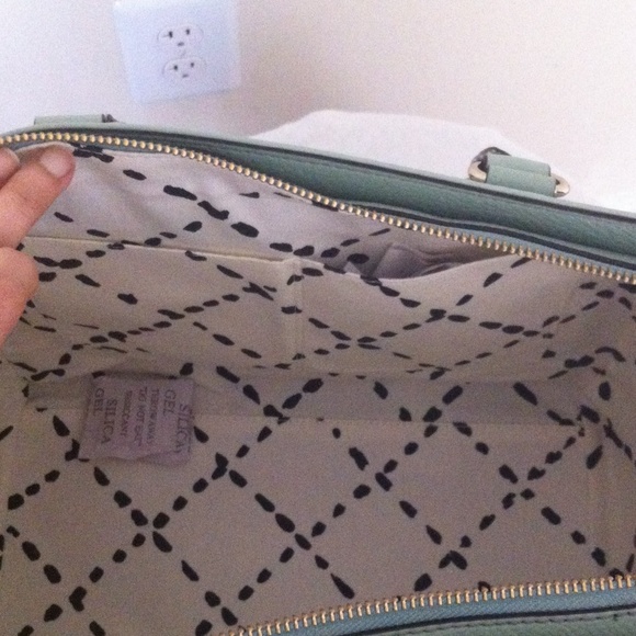 👜Kate Spade👜 - Picture 2 of 4