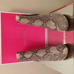 Juicy Couture Shoes - 💋Juicy Couture booties Juicy Couture Shoes - 💋Juicy Couture booties