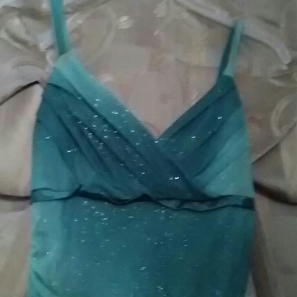 Dress - Picture 3 of 4