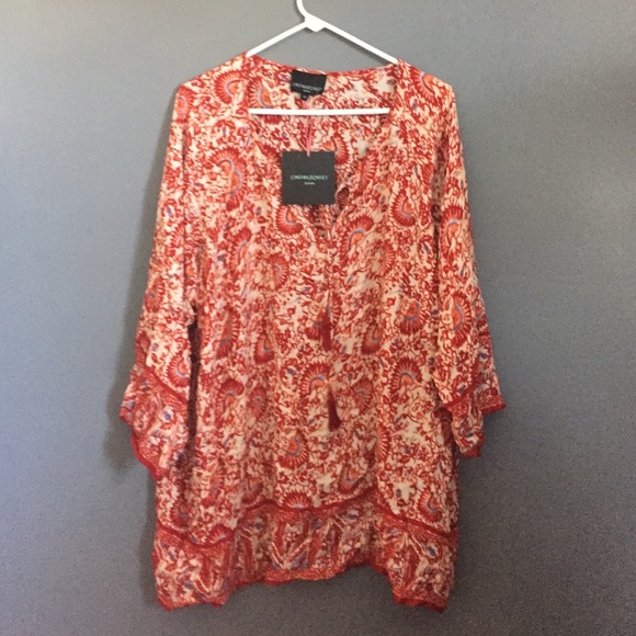 Tops - ***NWT****  flowing hipster shirt