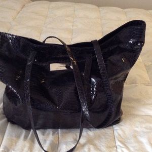 Large tote