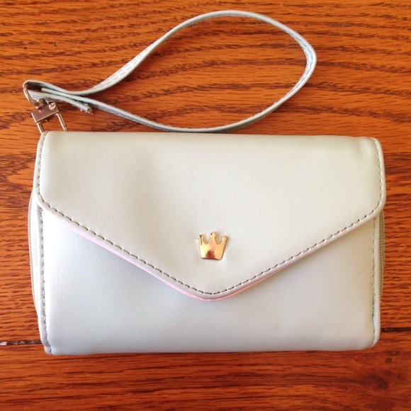 iPhone 4/4S Wallet Case