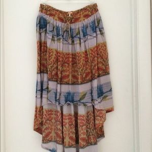 Free People hi-lo skirt size small.