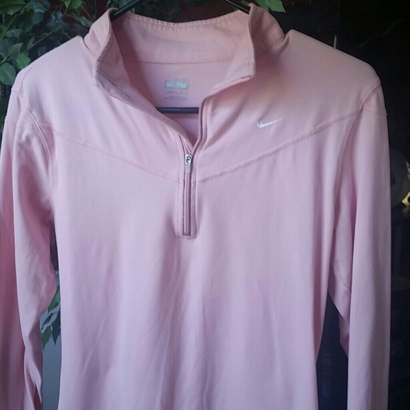 Nike Tops - Nike Fit Dry Pullover