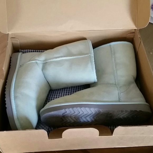 Baby Blue Uggs- AVAILABLE