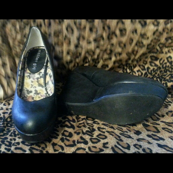 MADDEN GIRL PLATFORM WEDGE