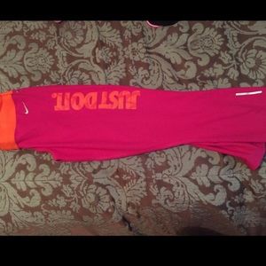 Nike yoga Capri pants