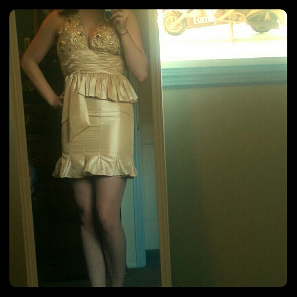 Tony bowls prom dress