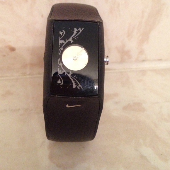 Nike fashion watch