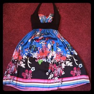 Bebe dress