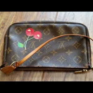 EXTRA PICS OF POCHETTE CERISES CHERRY LV BAG