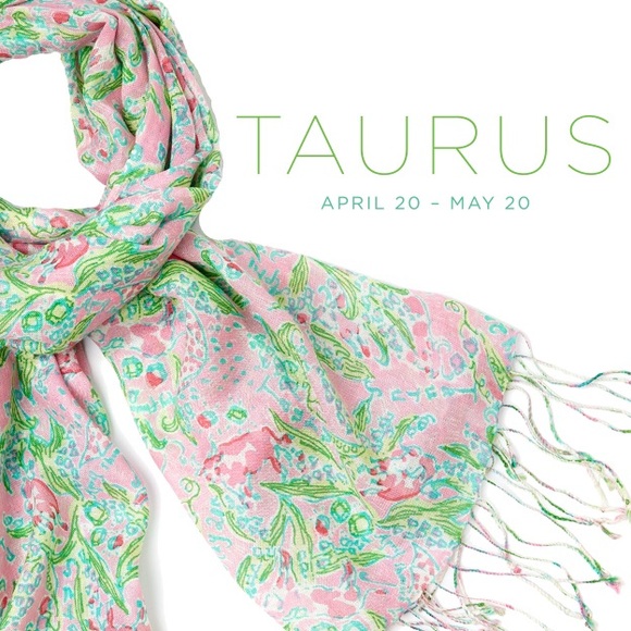 Lilly Pulitzer Accessories - NWT Lilly Pulitzer Taurus Murfee Scarf