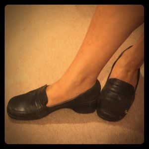 Black leather casual shoes