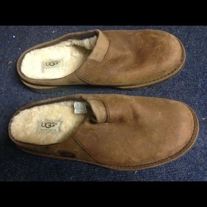 Ugg Australia clogs
