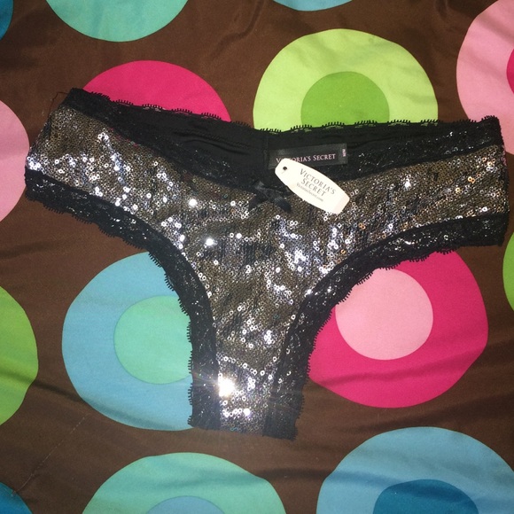 Victoria's Secret Accessories - ✨Victoria's Secret Cheeky Panties✨