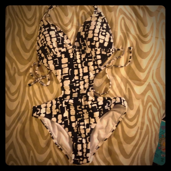 Black/White Bathing Suit