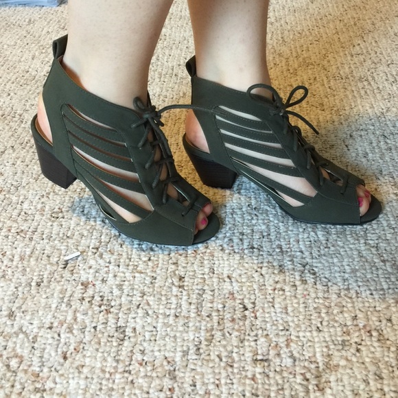 Qupid Shoes - Sandals