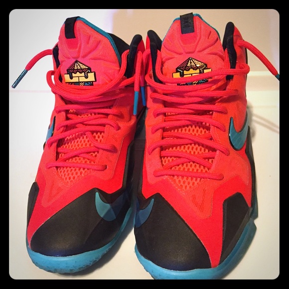 Lebron XI