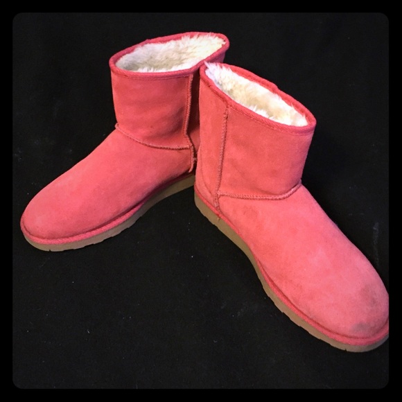 Pink 'Ugg' boots