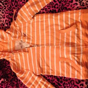 Orange Hollister sweatshirt