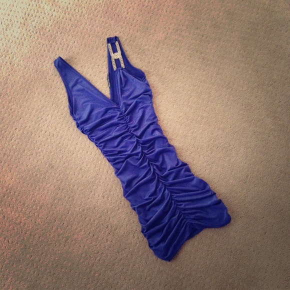 Dresses & Skirts - Like new Blue Ruched Fitted Body con Dress