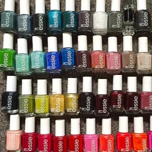 25 Essie Polishes!