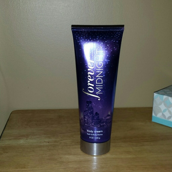 Bath and Body Works forever midnight lotion