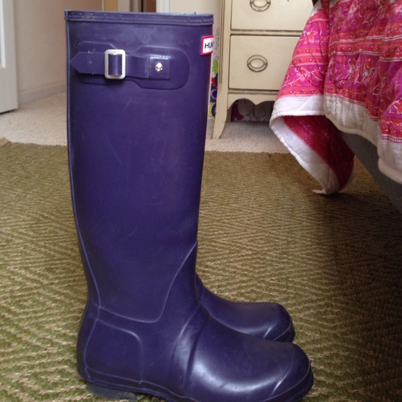 REDUCED: Hunter Original Tall Rainboots - Picture 2 of 4