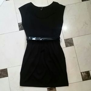 SALE XXI black mini dress with black patent belt