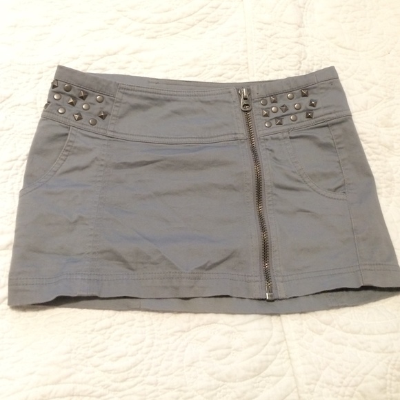 Guess studded mini skirt