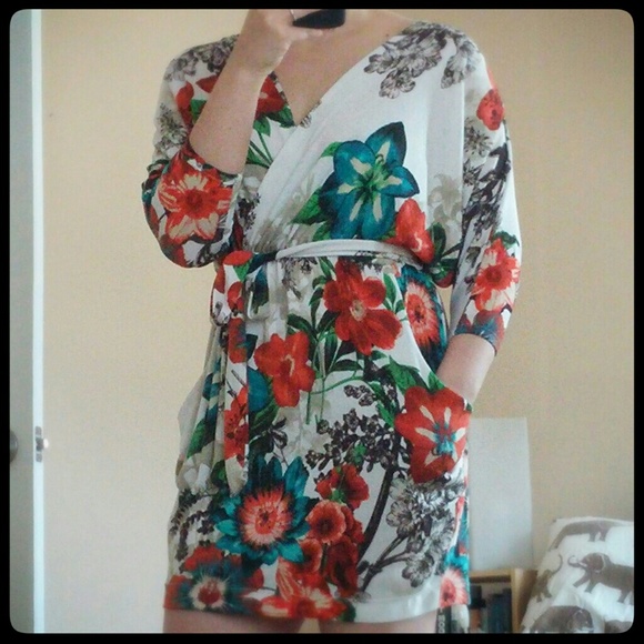 PaulNKC 
 Dresses & Skirts - HP 4/5! Faux wrap mini dress/tunic