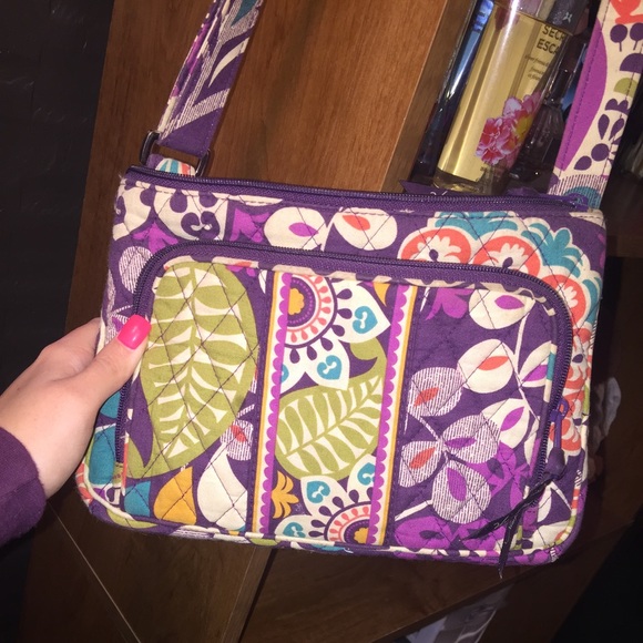 Vera Bradley purse/hand bag brand new.