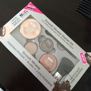 Makeup set