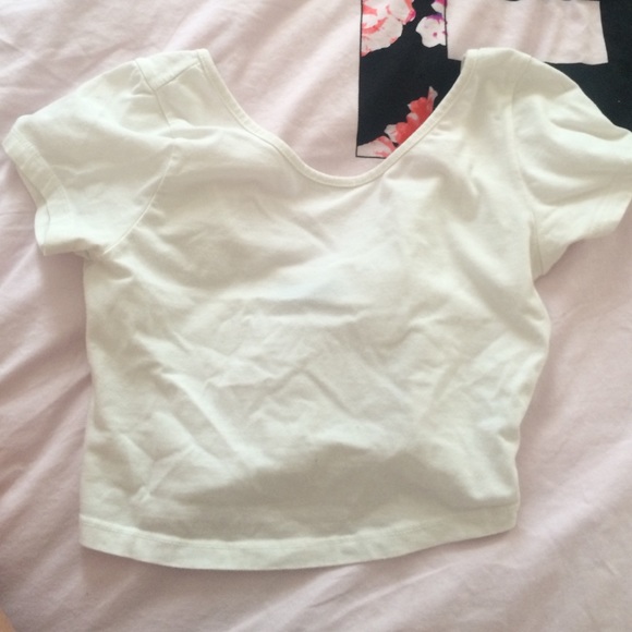 Brandy Melville white cropped top
