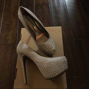 Steve Madden size 8