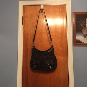 Coach poppy black crossbody