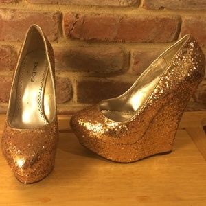 😎Reserved😎 Gold Glitter Bebe Wedge Pumps
