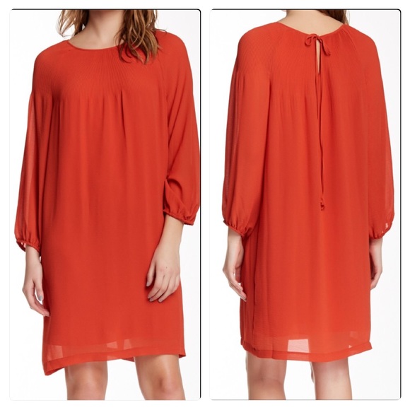 Max Studio Dresses & Skirts - Pleated York Shift Dress