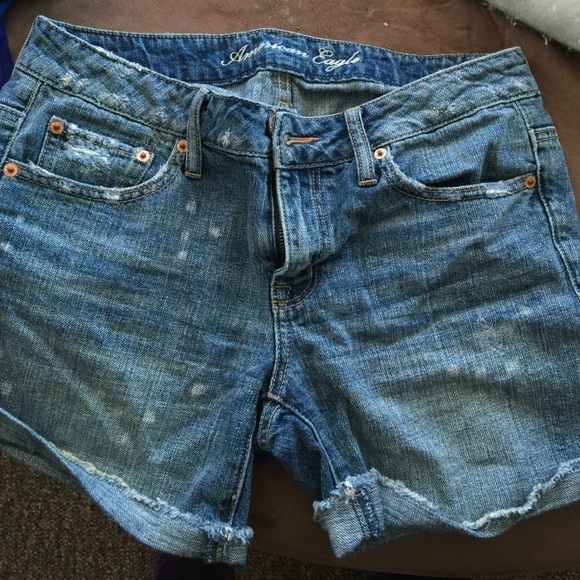 Shorts - Picture 2 of 3